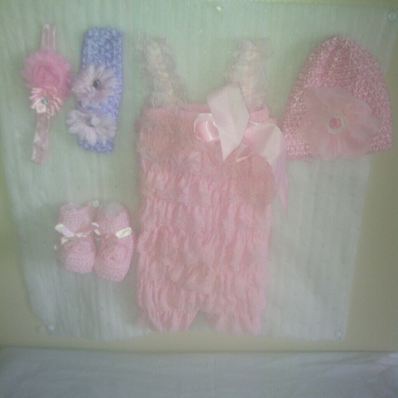 Girl romper ruffled 5 piece set new