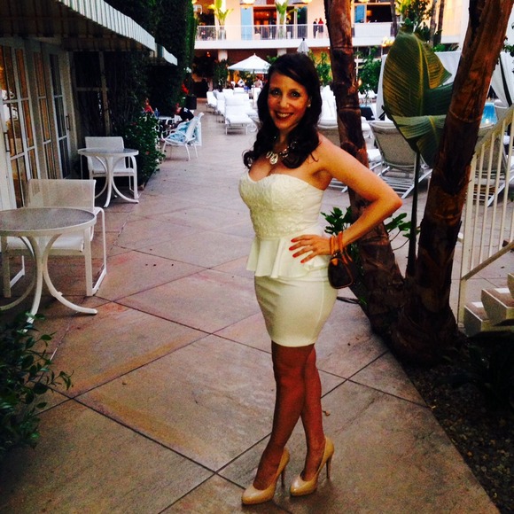 Gorgeous Strapless Sexy White Dress