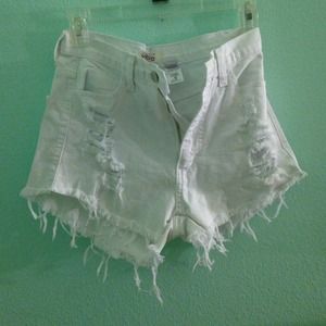 High wasted shorts