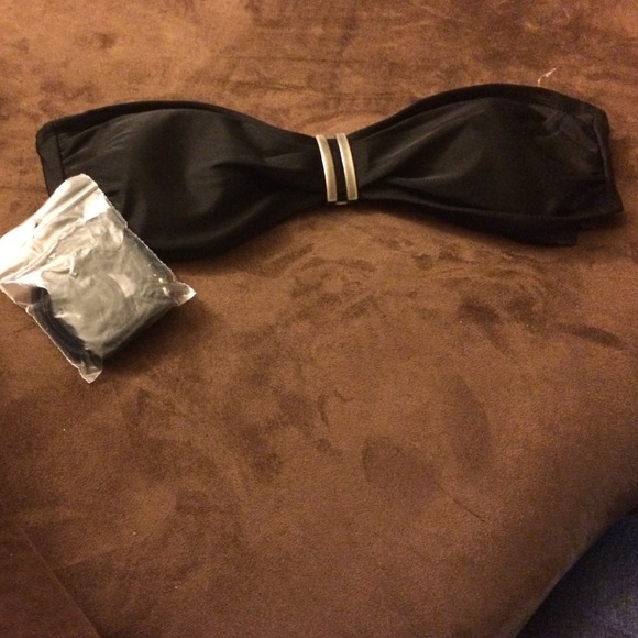 CLEARANCE New black Converse swim top in Small - Picture 3 of 6