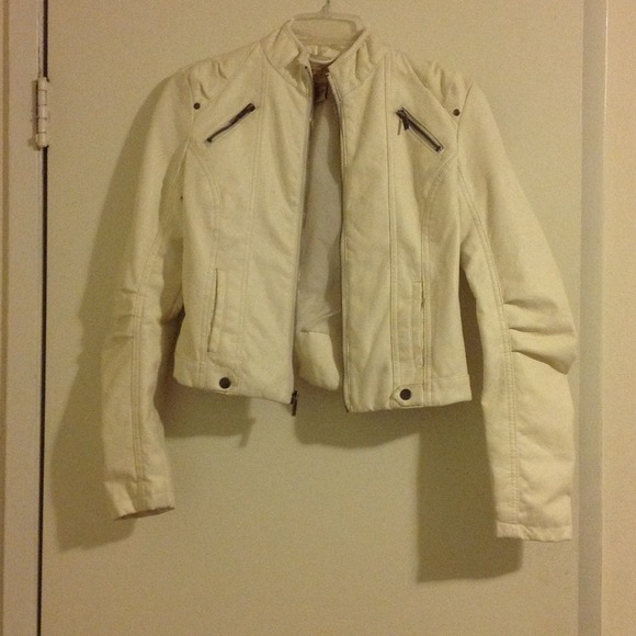 Outerwear - White leather jacket