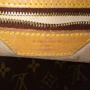 Additional LV pics. Label and interior photos.