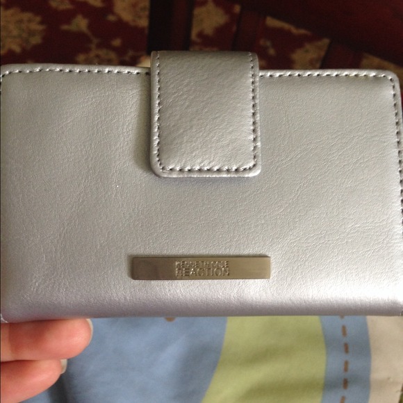 Wallet - Picture 3 of 3