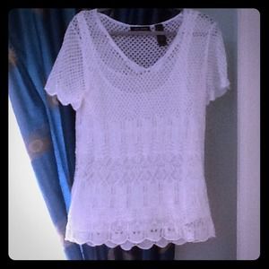 Beautiful feminine lace top w cami. NWOT