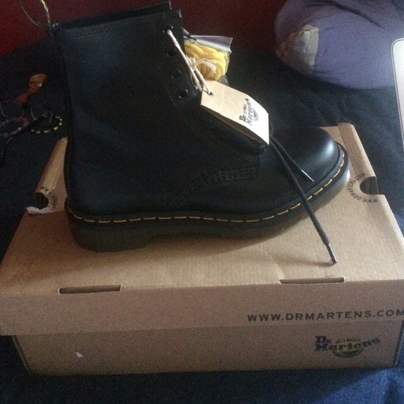 BRAND NEW doc martens
