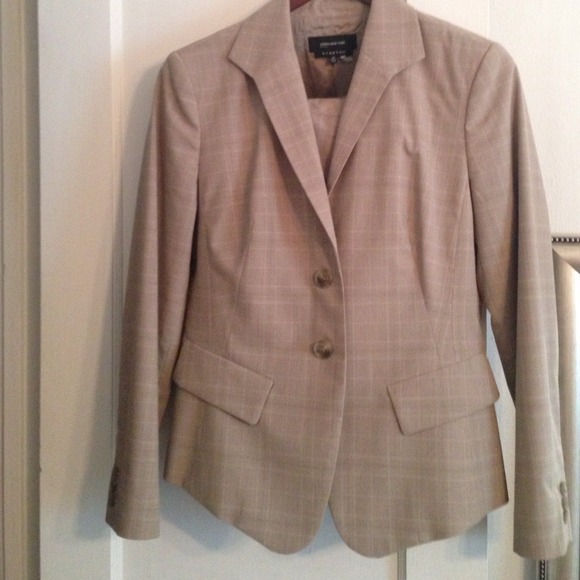 Cute light tan plaid suit