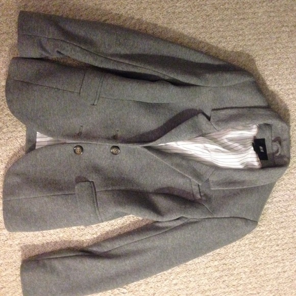 Grey blazer