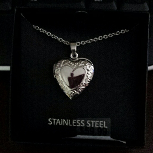 SS heart locket & belly ring for @ndrax