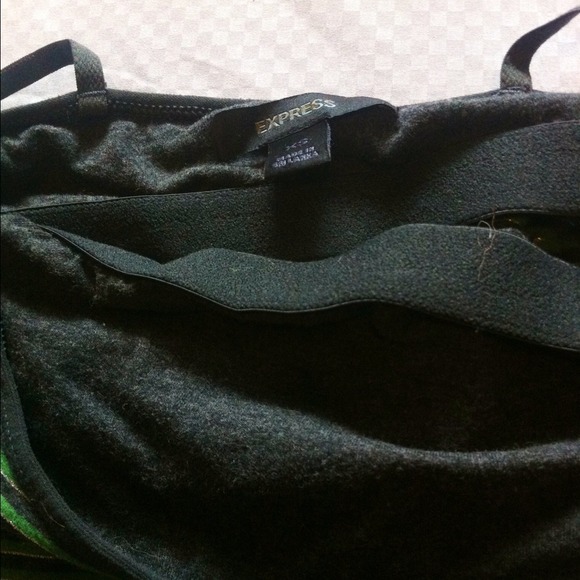 Horizontal stripe Express tank top - Picture 4 of 4