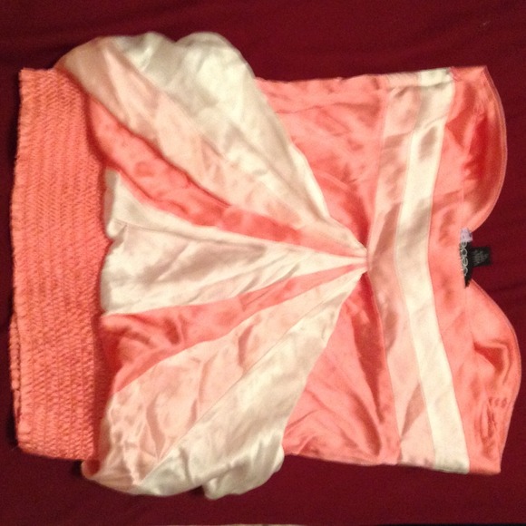 Bebe top - Picture 3 of 4
