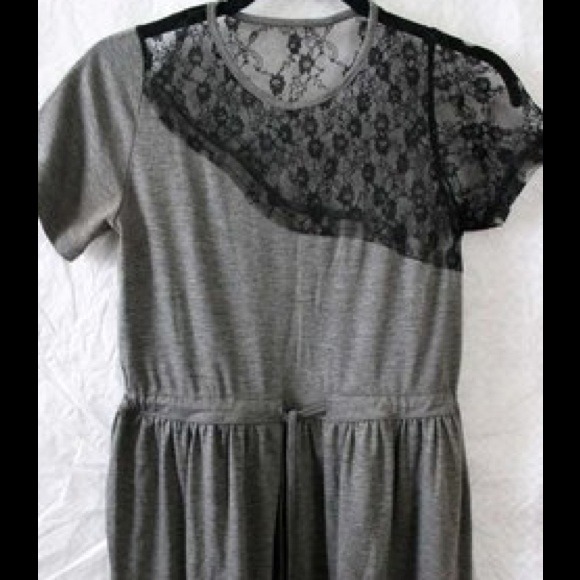 SOLD🚫LIKENEW Korean-inspired Lace Tie-waist Dress - Picture 2 of 3