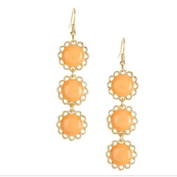Olivia Welles earrings