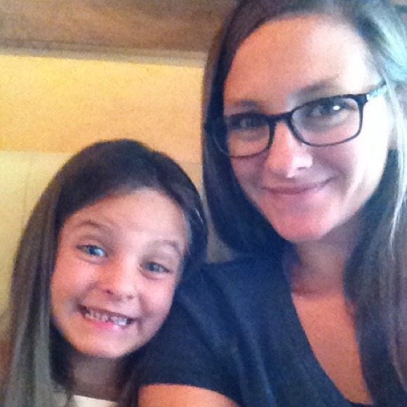 Meet your Seller/Buyer!👗 - Picture 3 of 4