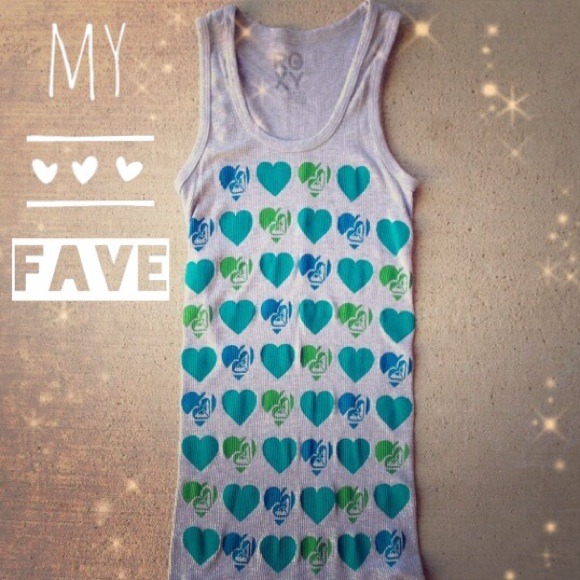 ROXY Tops - ✔️️SOLD📦💕 NEW ROXY Heart Tank!