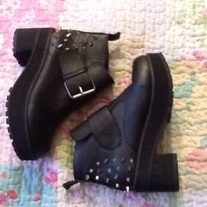 Platform ankle boots.