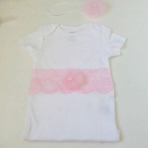 Baby girl lace onesie with head band - Picture 2 of 3