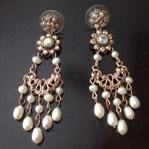 🎈REDUCED PRICE! Liz Palacios Chandelier Earrings