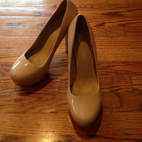Aldo Pumps Size 8