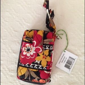 Vera Bradley Carry-It-All Wristlet