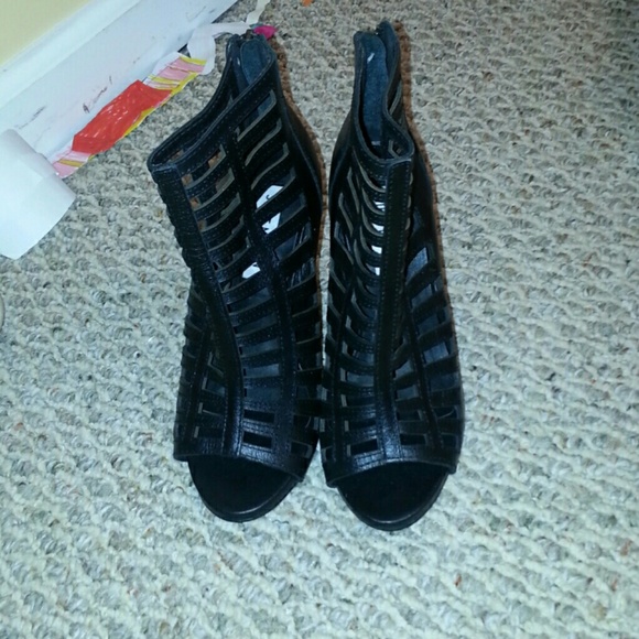 Steve madden ankle heels