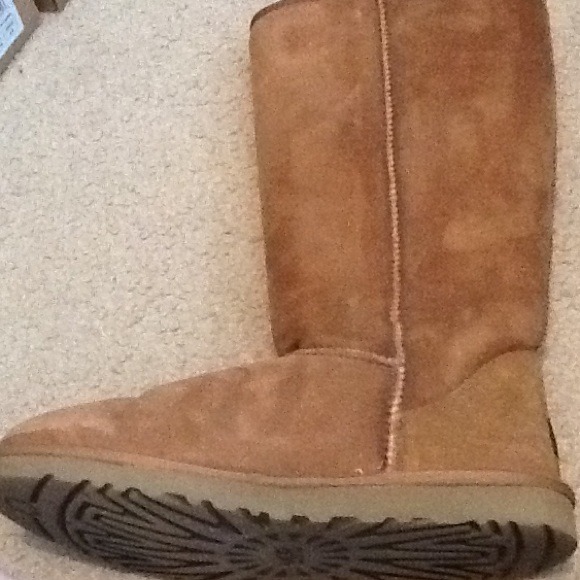 🔴SOLD🔴UGG Australia boots - Picture 3 of 3