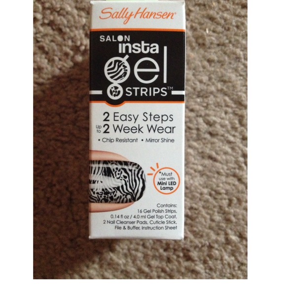 Sally Hansen salon insta gel strips