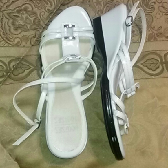 White wedge sandals size 7.5