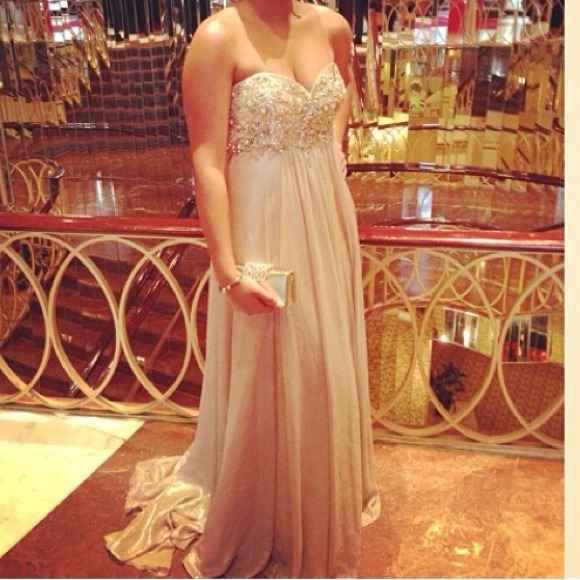 This is my prom dress I wore last year.