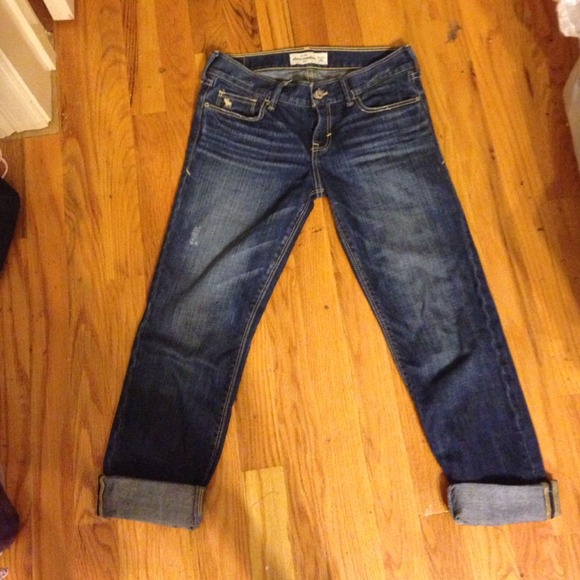 Mint condition Abercrombie capris
