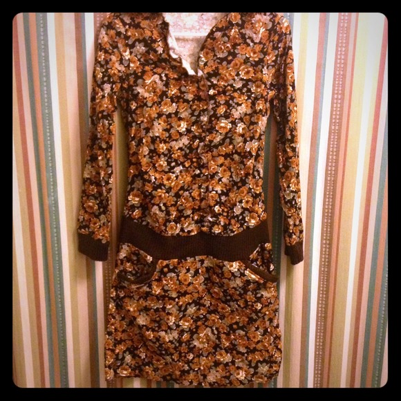 SOLD👏👏👏 vintage dress