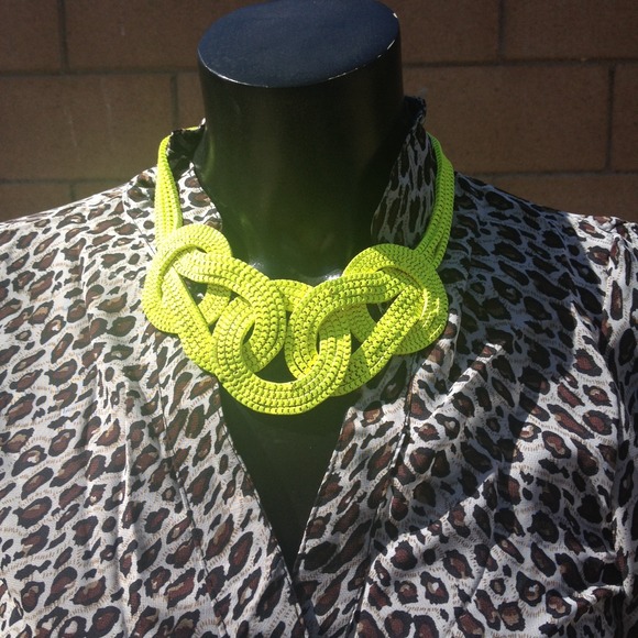 Sheer leopard blouse - Picture 3 of 5