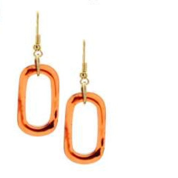 Olivia Welles earrings