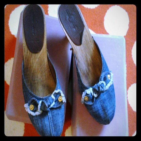 Miu Miu kitten heel clogs