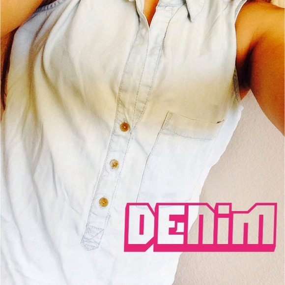 🐢Denim🐢 Collared sleeveless Top