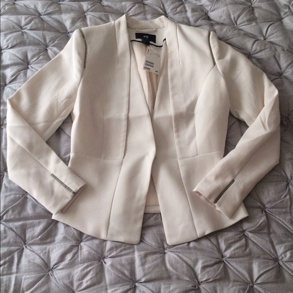 NWT H&M Blazer, size 8-RESERVED-