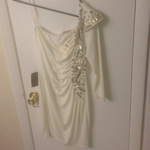 Arden B. all white one sleeve dress.