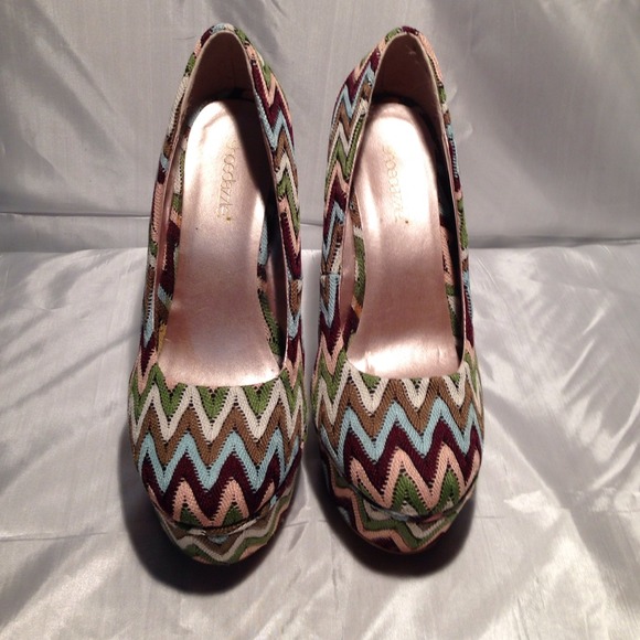 Shoe