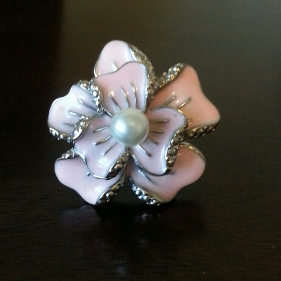 Flower ring