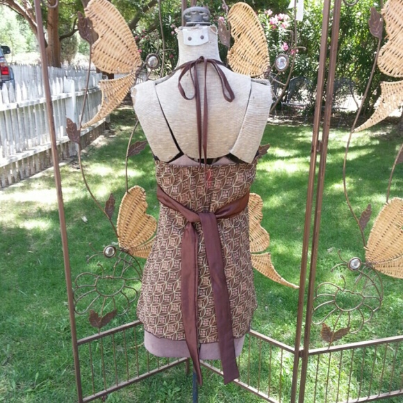 Bundled Tie Halter Top - Picture 2 of 2