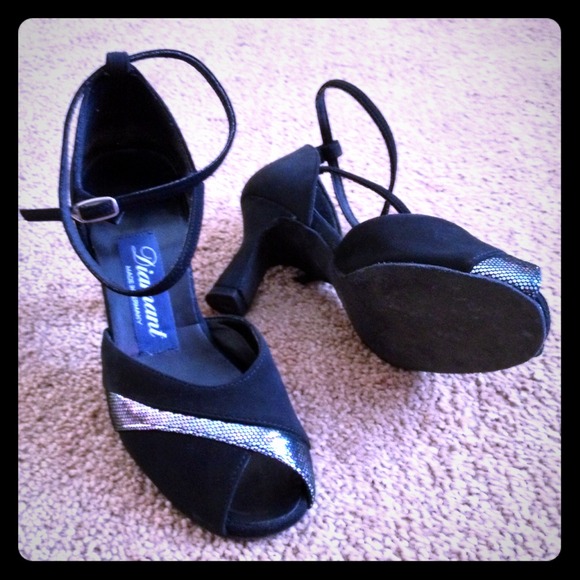 Dance shoes