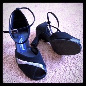 Dance shoes