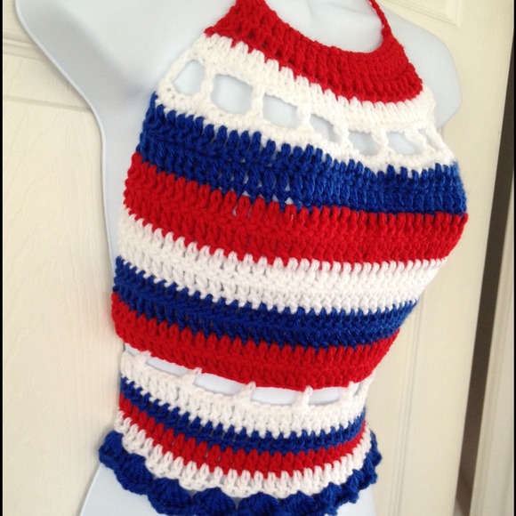 Handmade Crochet crop-top halter - Picture 3 of 4