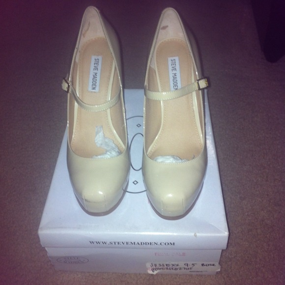 Brand-new Nude Heels