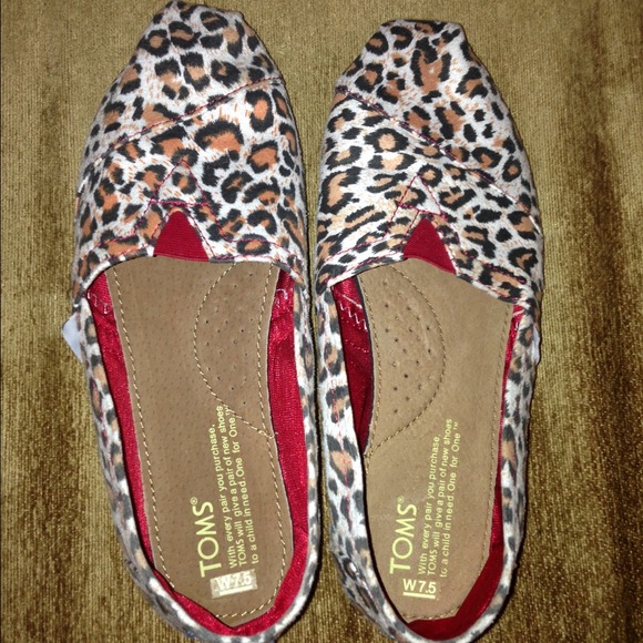 Cheetah TOMS With Red Accents