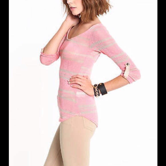 SOLD🚫LoveCulture Ribbon-back Pink Top - Picture 3 of 4