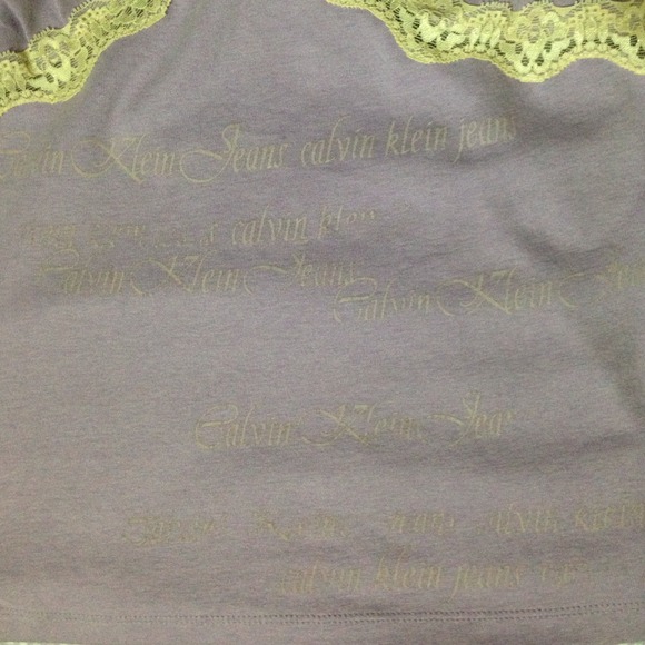 Purple Lace Calvin Klein Tank Top With CK Logo - Picture 3 of 3