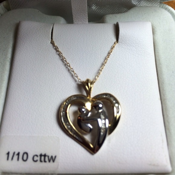 1day sale💝10k gold genuine diamond necklace