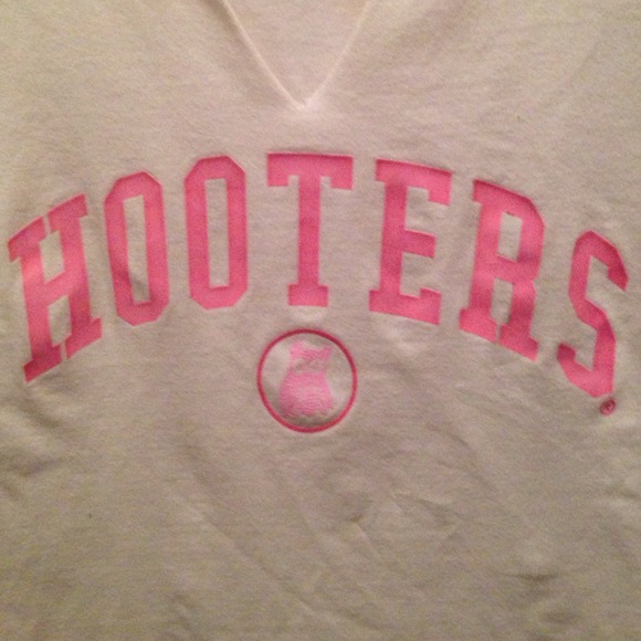 White Hooters Tank Top With Pink Owl and Logo - Picture 5 of 5