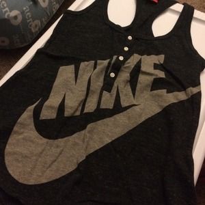 nike tank