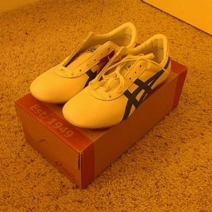 Onitsuka running shoes